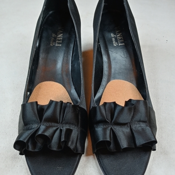 Vaneli di Notte Women's Black Open Toe Satiny High - Picture 1 of 8